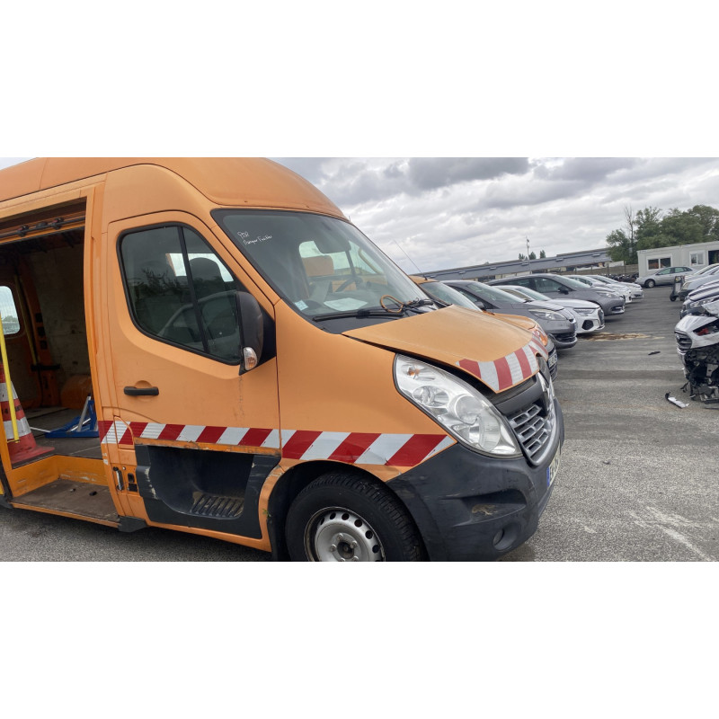 Crosse arriere gauche RENAULT MASTER 3 Photo n°10