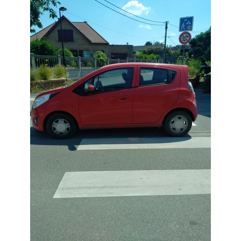Vase de lave glace CHEVROLET SPARK Photo n°10