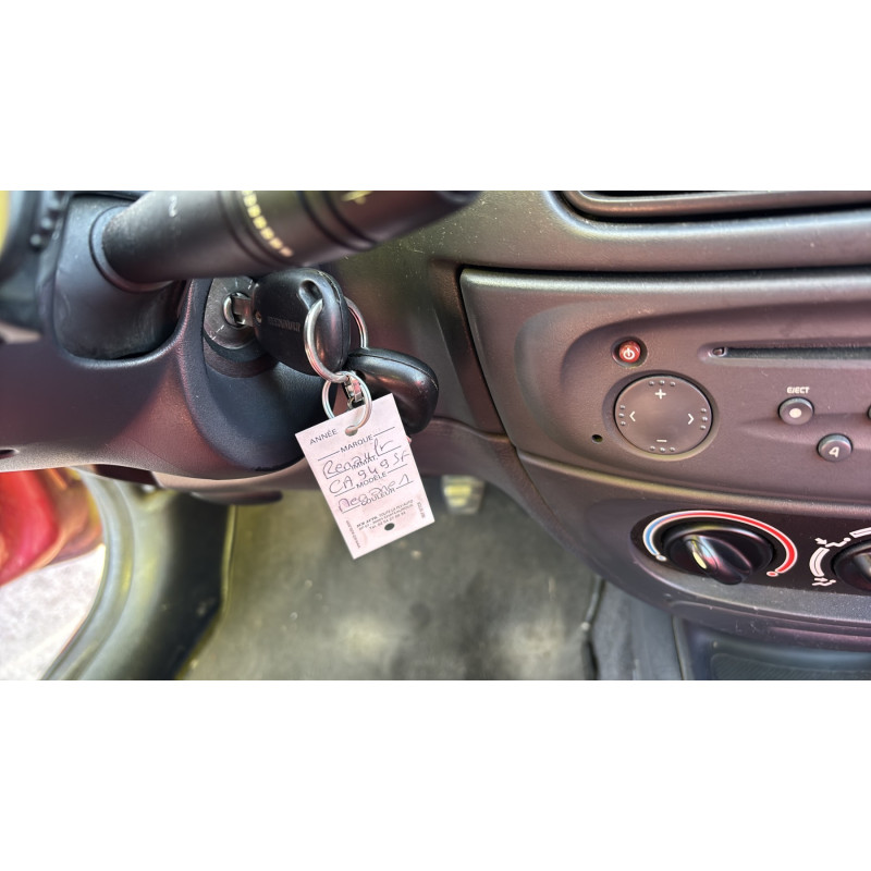 Interrupteur de leve vitre avant droit RENAULT MEGANE 1 Photo n°20