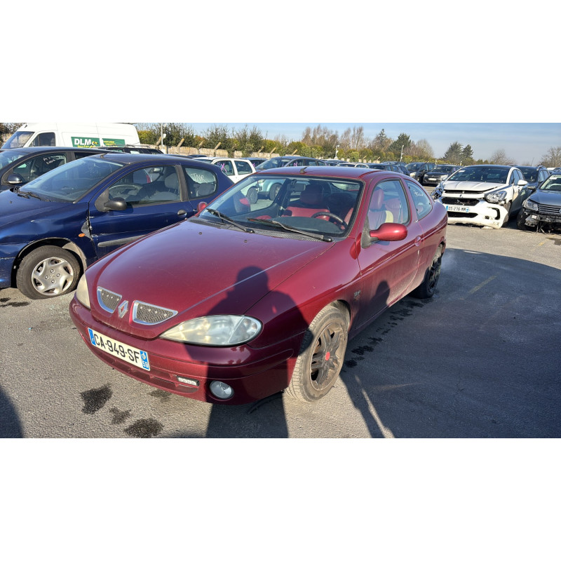 Vase de lave glace RENAULT MEGANE 1 Photo n°6