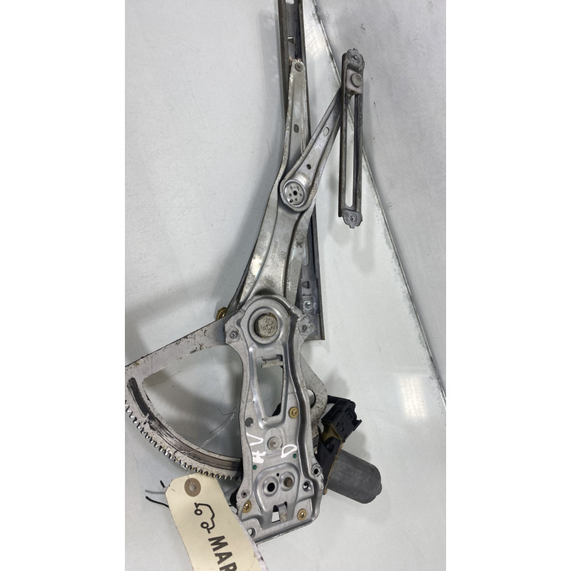 Leve vitre electrique avant droit MERCEDES CLASSE CLK 208 Photo n°4