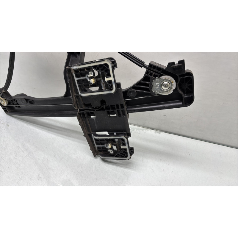 Leve vitre mecanique arriere gauche OPEL CORSA F Photo n°2