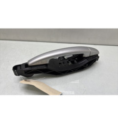 Poignee porte arriere gauche PEUGEOT 208 1