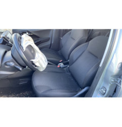 Poignee porte arriere gauche PEUGEOT 208 1