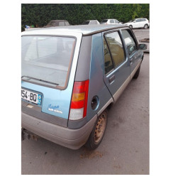 Attache ceinture arriere gauche RENAULT SUPER 5