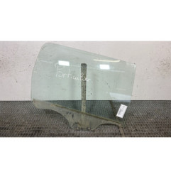 Vitre arriere droit DACIA LOGAN MCV 1 Photo n°1