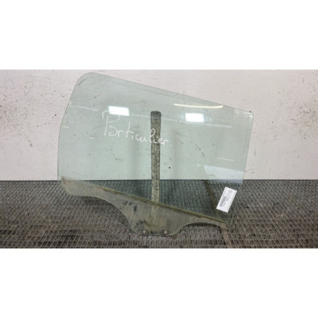 Vitre arriere droit DACIA LOGAN MCV 1 Photo n°1
