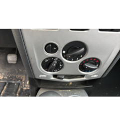 Vitre arriere droit DACIA LOGAN MCV 1