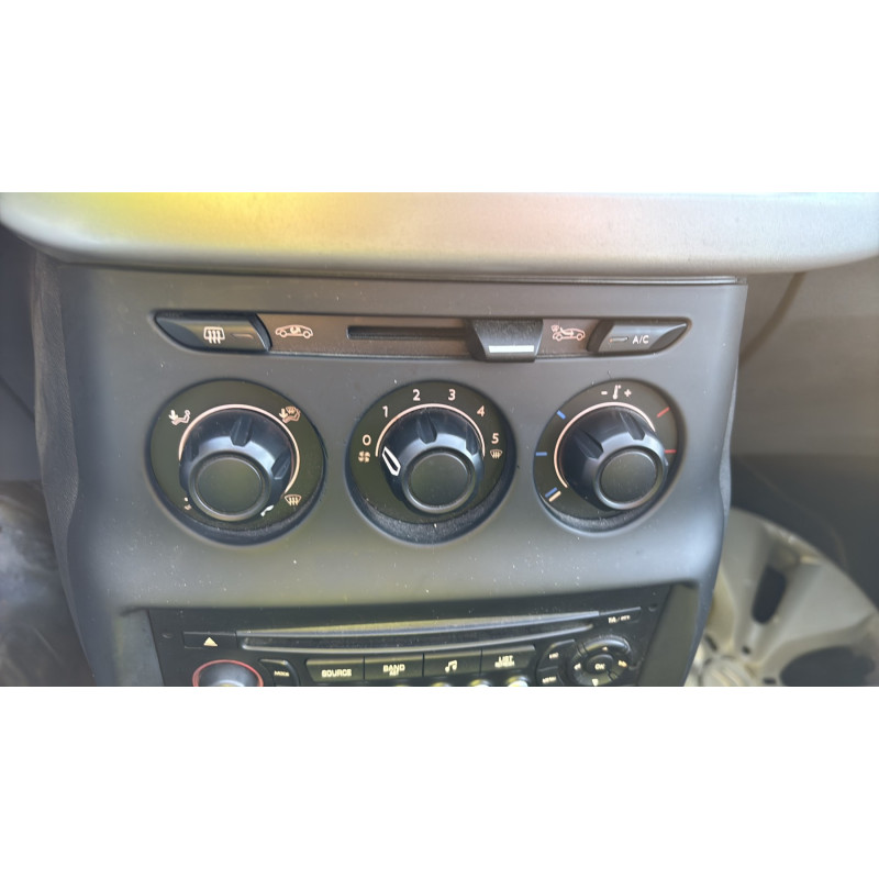 Boitier BSI CITROEN C3 2 Photo n°19
