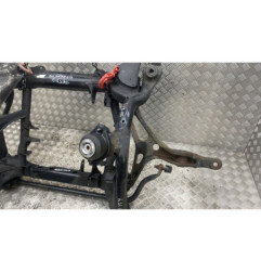 Berceau avant MERCEDES CLASSE R 251