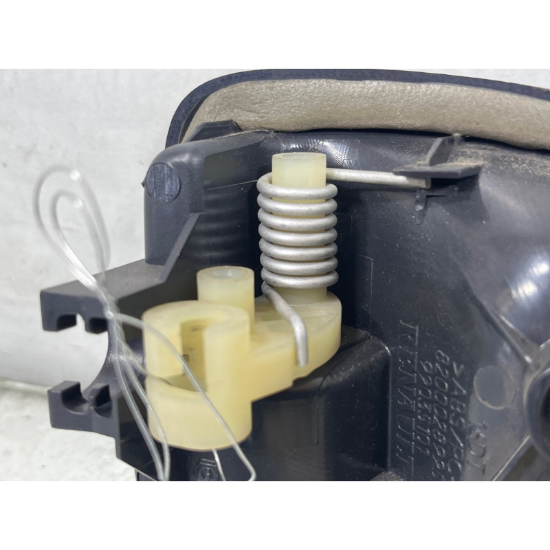 Poignee interieur avant droit RENAULT CLIO 2 Photo n°3