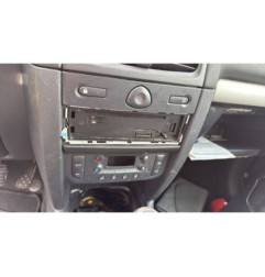 Poignee interieur avant droit RENAULT CLIO 2