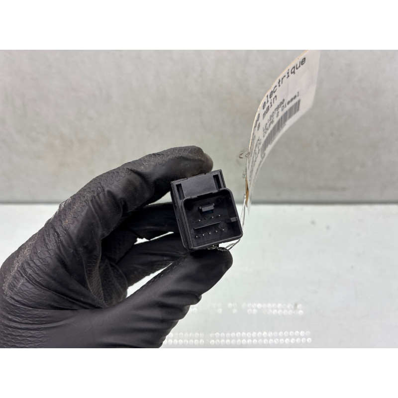 Poignee electrique frein a main VOLKSWAGEN PASSAT 5 Photo n°4