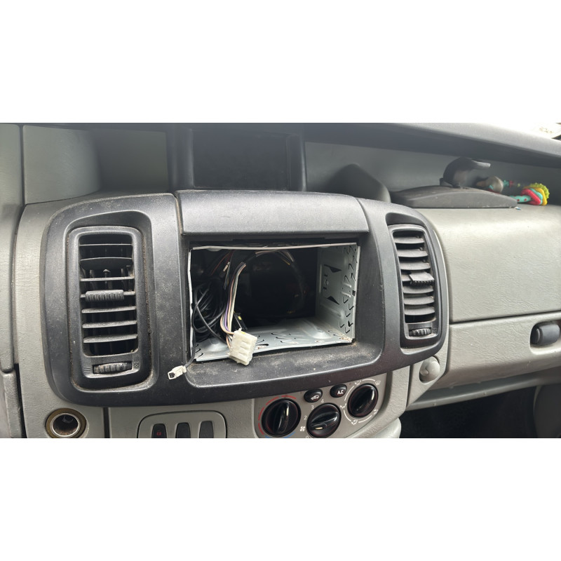 Poignee porte avant droit RENAULT TRAFIC 2 Photo n°19