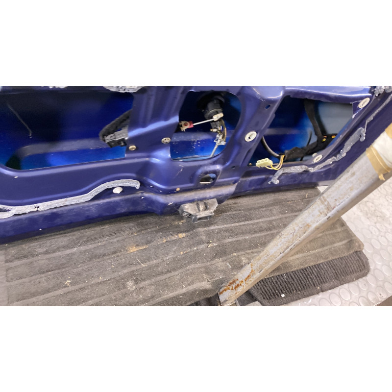 Malle/Hayon arriere RENAULT TWINGO 1 Photo n°11