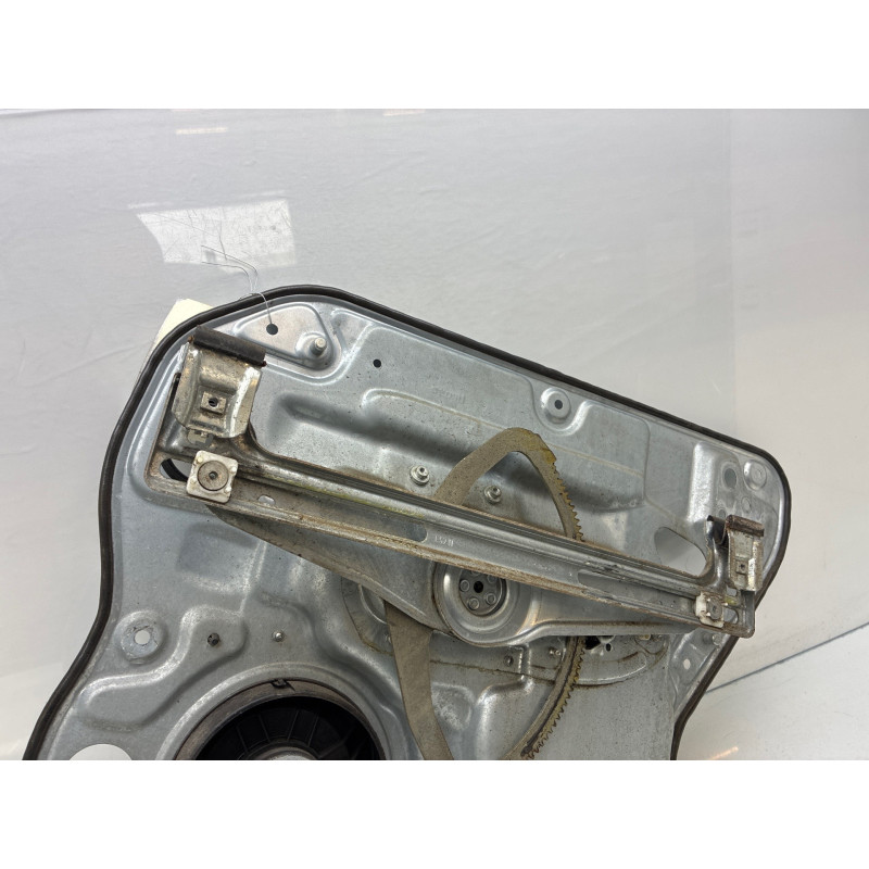 Leve vitre electrique arriere gauche VOLVO S 40 2 Photo n°4