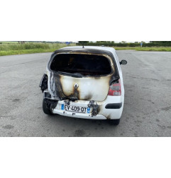 Pivot de moyeu avant gauche RENAULT TWINGO 2