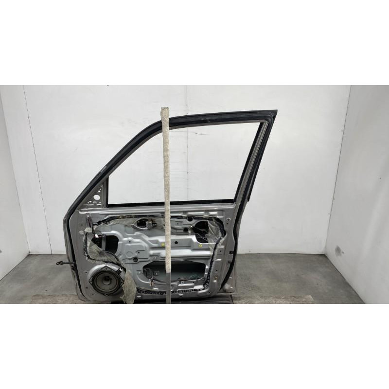 Porte avant droit HYUNDAI TERRACAN Photo n°4