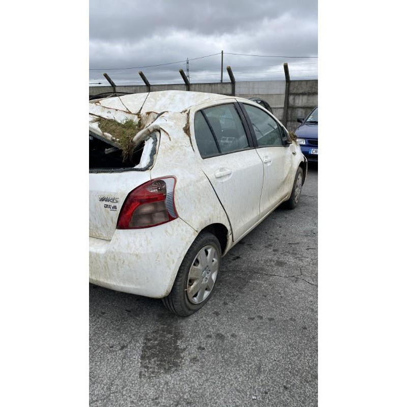 Serrure avant droit TOYOTA YARIS 2 Photo n°11