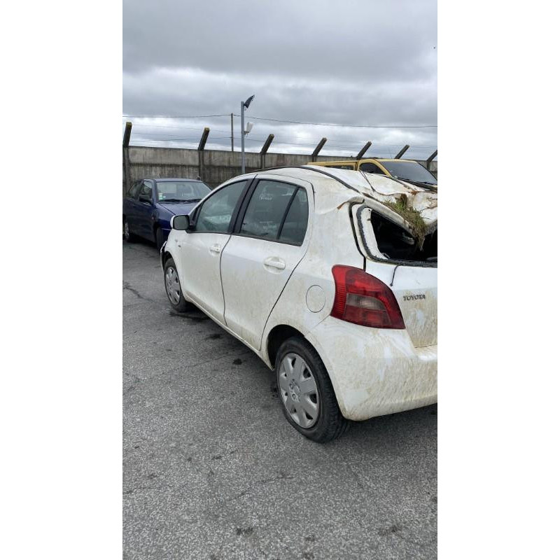 Serrure avant droit TOYOTA YARIS 2 Photo n°12
