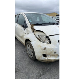 Serrure avant droit TOYOTA YARIS 2