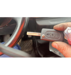 Serrure avant droit CITROEN C4 PICASSO 1