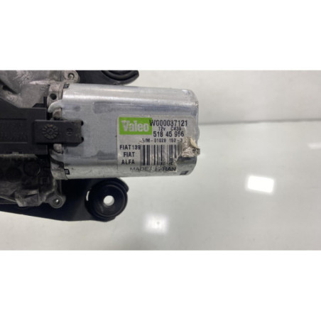 Moteur essuie glace arriere FIAT PANDA 3 Photo n°1