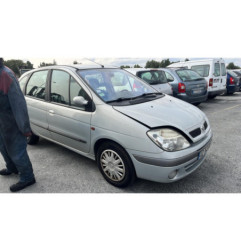 Serrure avant droit RENAULT SCENIC 1