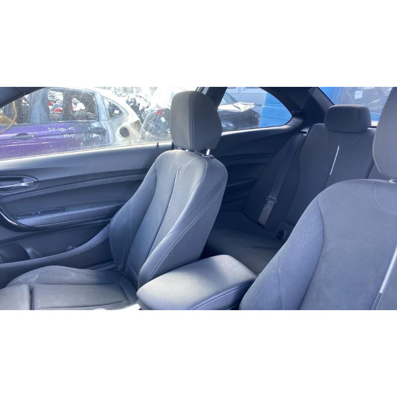 Custode arriere droit BMW SERIE 2 F22 Photo n°20