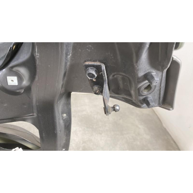 Malle/Hayon arriere KIA SORENTO 2 Photo n°6