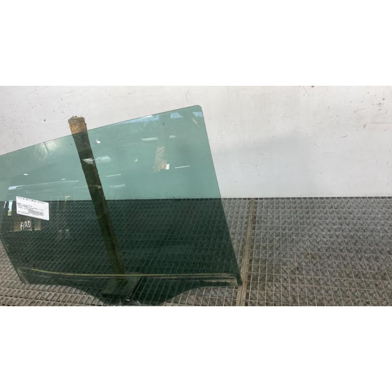 Vitre arriere droit SEAT ARONA Photo n°5