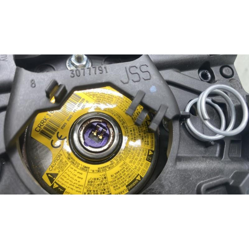 Air bag conducteur SEAT ARONA Photo n°1