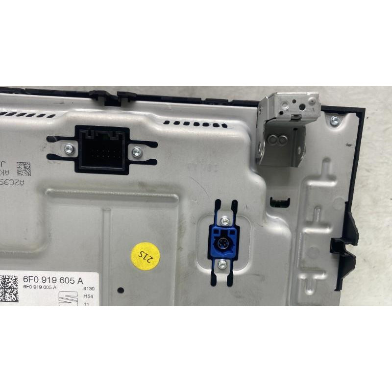 Ecran GPS SEAT ARONA Photo n°4