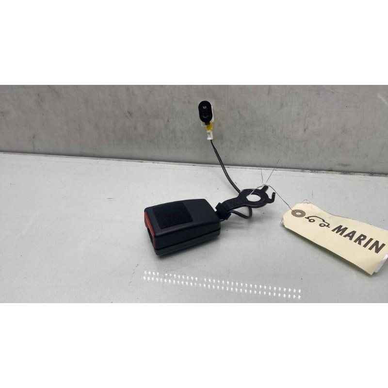 Attache ceinture arriere centrale CITROEN C5 AIRCROSS Photo n°3