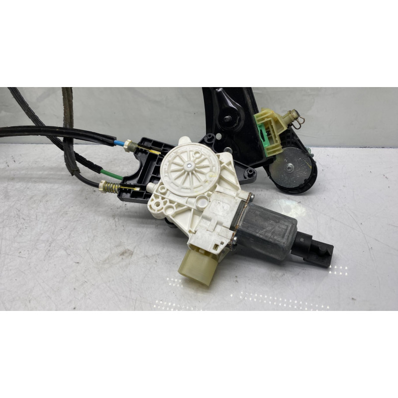 Leve vitre electrique avant droit BMW SERIE 4 F32 Photo n°9