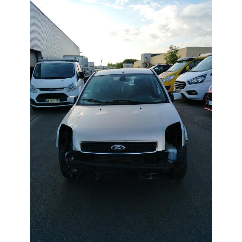 Bouton de warning FORD FUSION Photo n°9