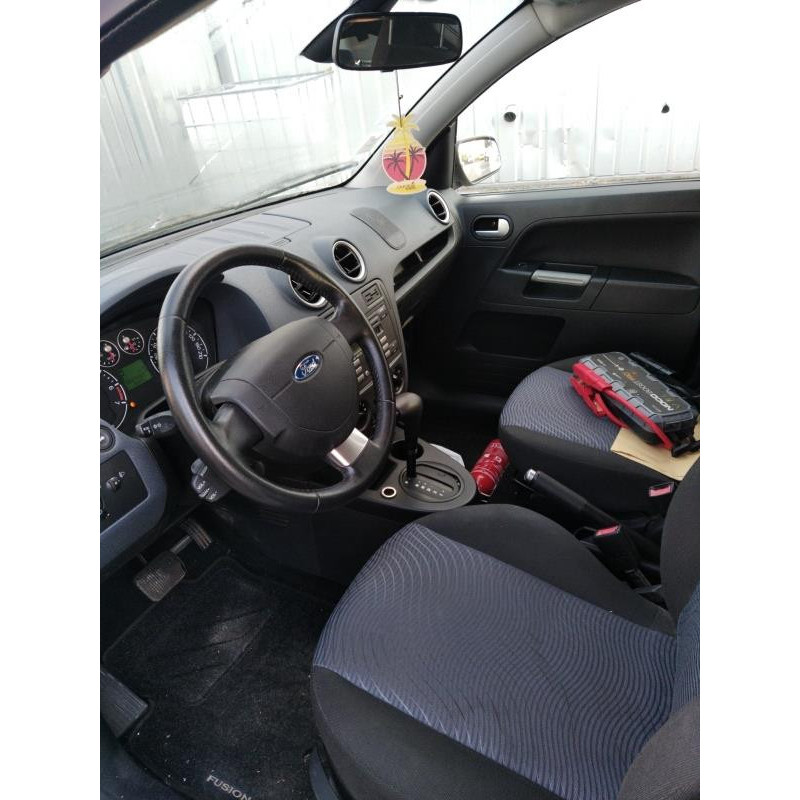 Bouton de warning FORD FUSION Photo n°12