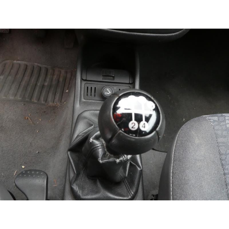 Feu arriere principal gauche (feux) OPEL CORSA C Photo n°7