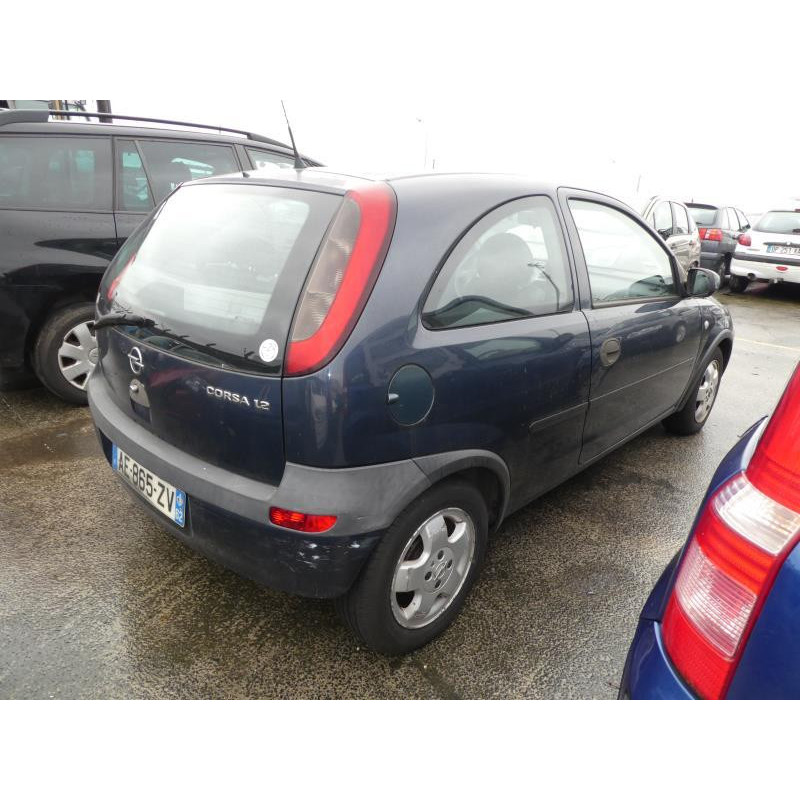 Feu arriere principal gauche (feux) OPEL CORSA C Photo n°10