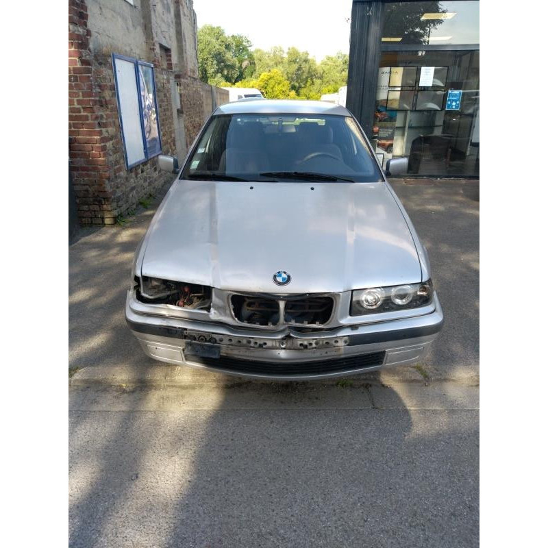 Jante BMW SERIE 3 E36 Photo n°10