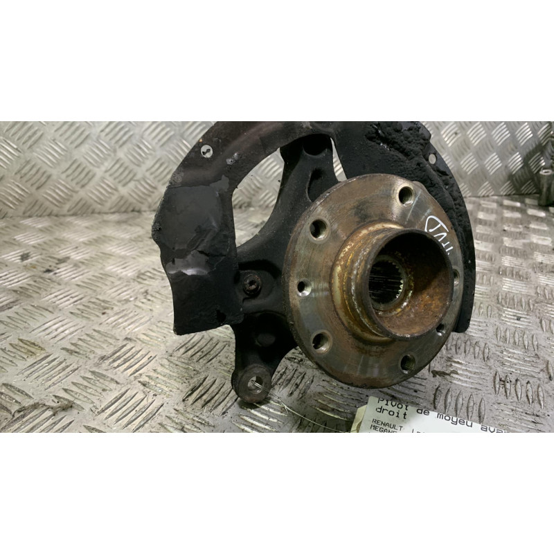 Pivot de moyeu avant droit RENAULT MEGANE 4 Photo n°2