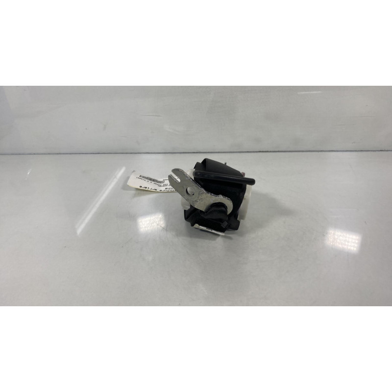 Ceinture arriere gauche BMW SERIE 5 E60 Photo n°2