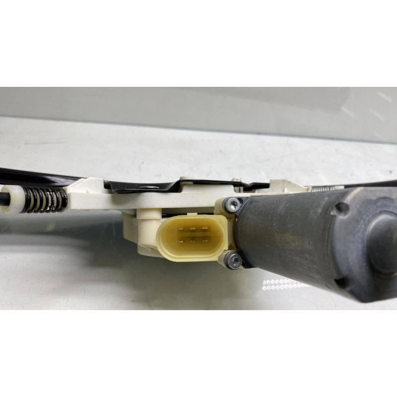 Leve vitre electrique avant gauche BMW SERIE 5 E60 Photo n°5
