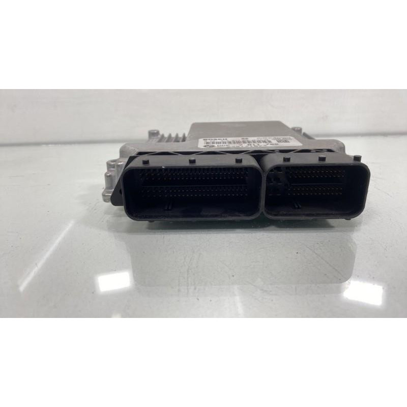 Calculateur moteur BMW SERIE 5 E60 Photo n°2