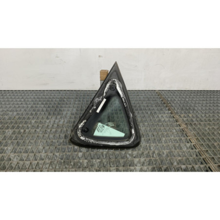 Custode arriere droit FORD FIESTA 6