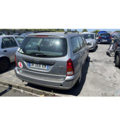 Pare boue avant droit FORD FOCUS 1