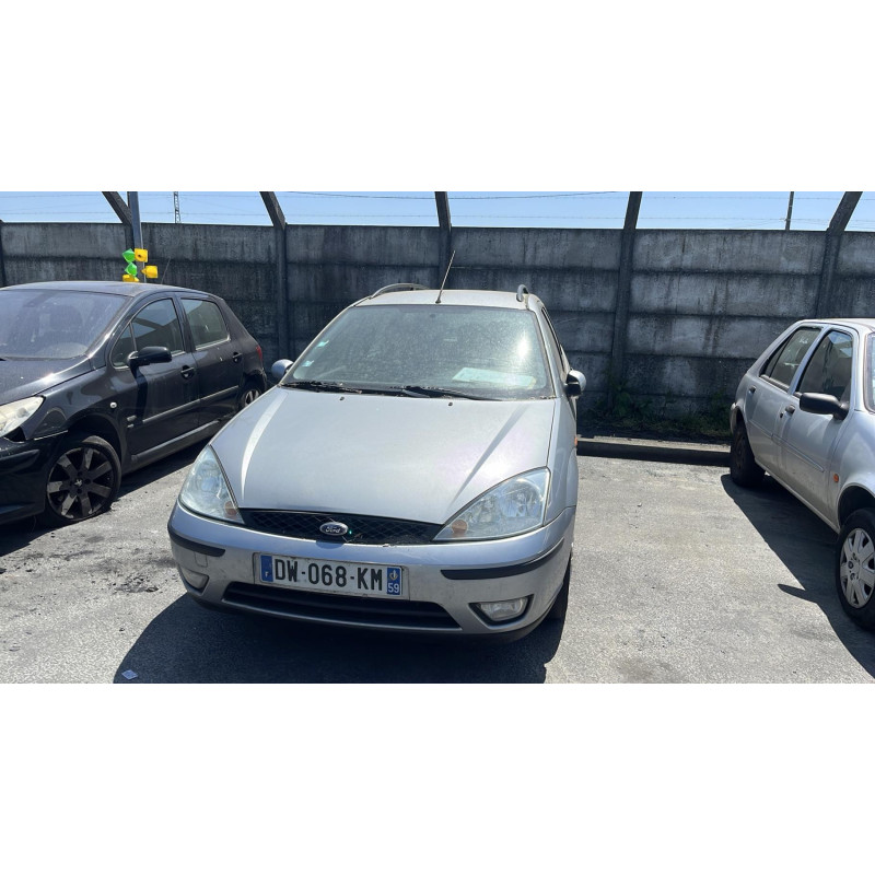 Pare boue avant droit FORD FOCUS 1 Photo n°10