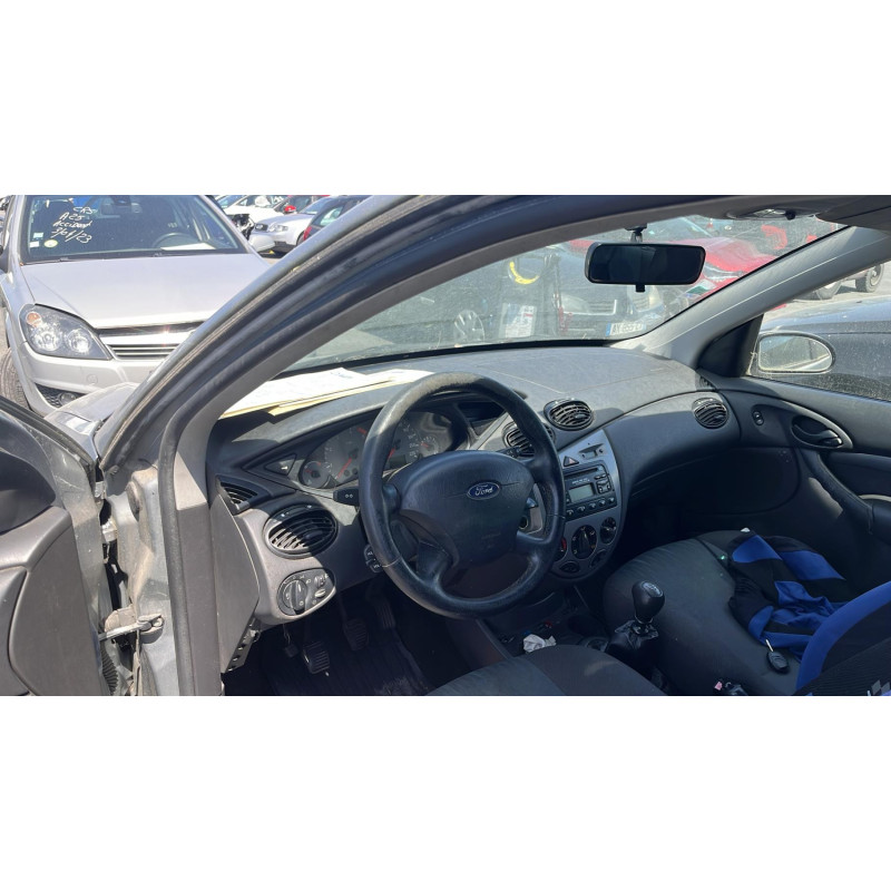 Pare boue avant droit FORD FOCUS 1 Photo n°15