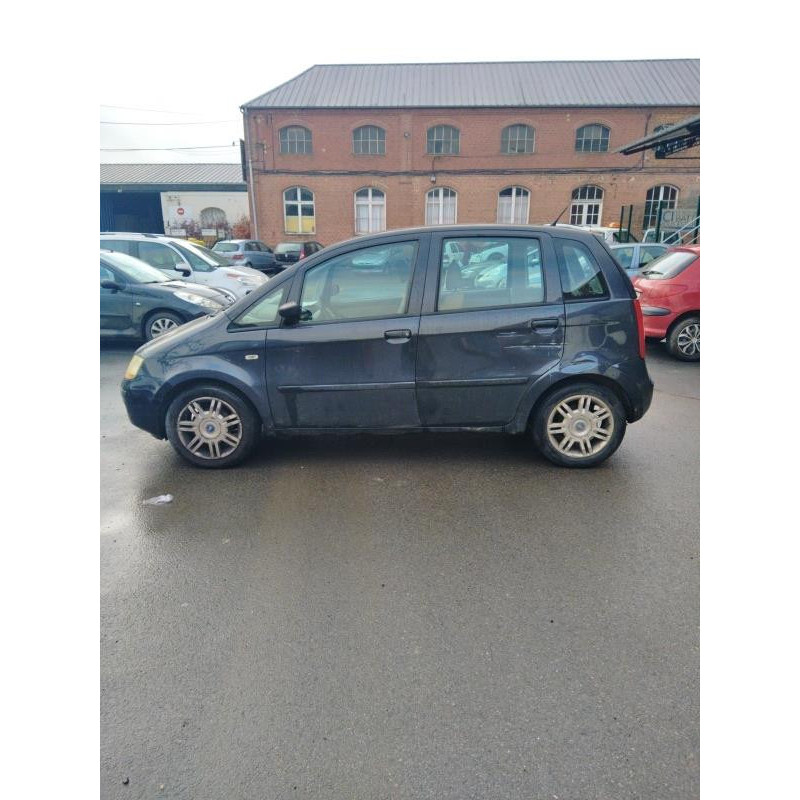 Porte avant droit FIAT IDEA Photo n°19