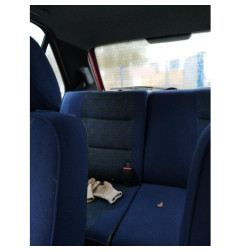 Attache ceinture arriere gauche PEUGEOT 306